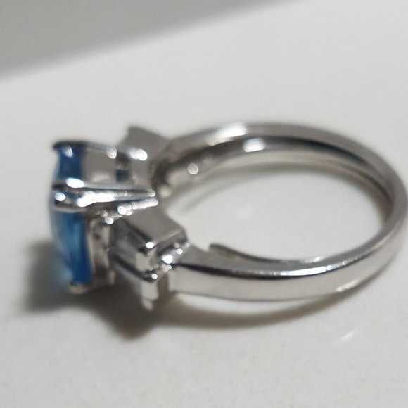 Sterling NV Topaz Ring November Birthstone - Picture 6 of 13